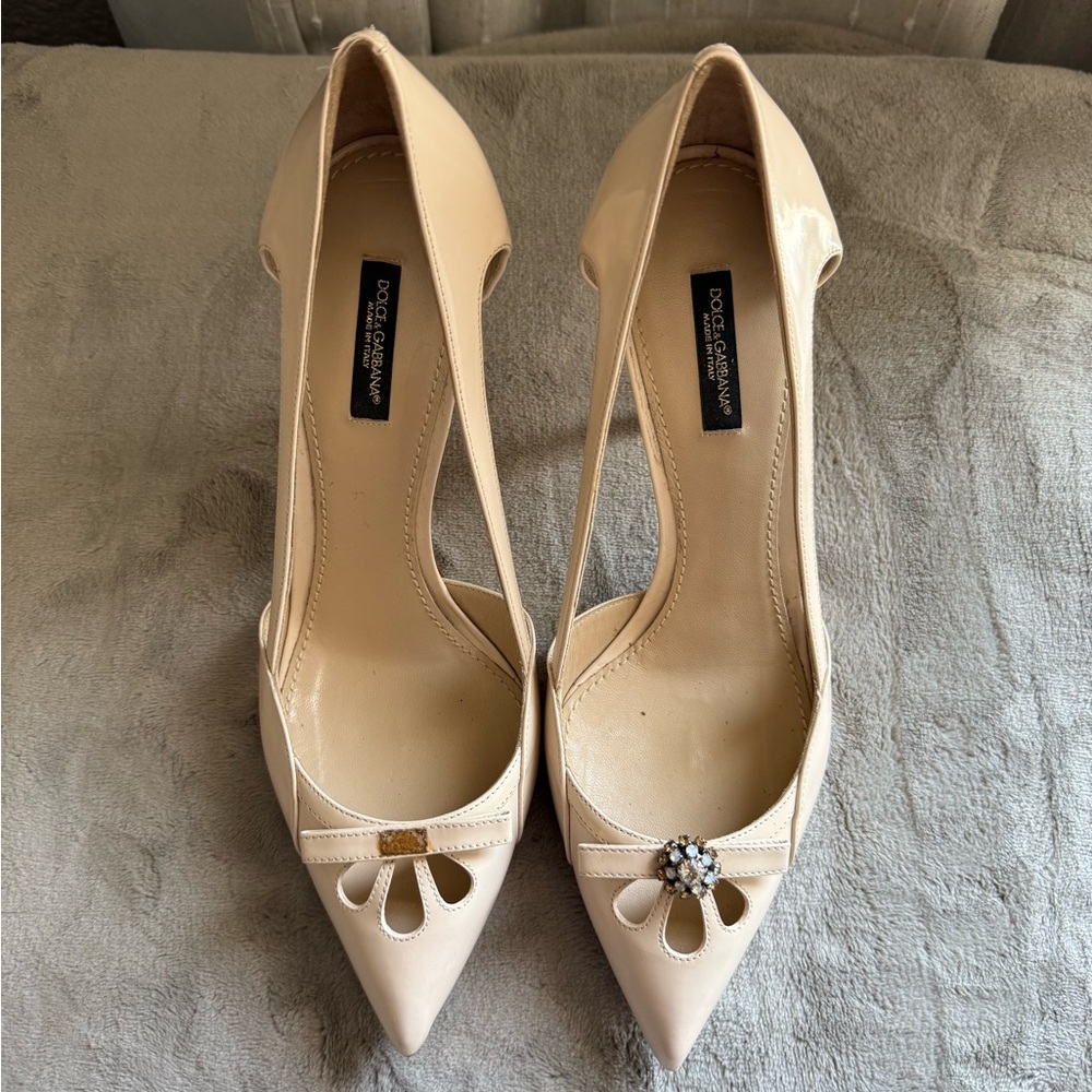 Dolce & Gabbana Cream Kitten Heel Shoes